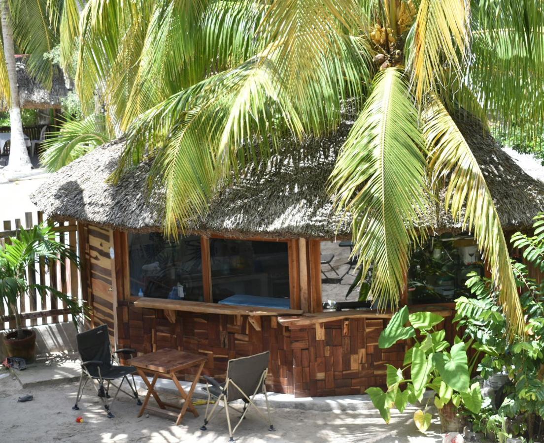 Ah Muzenkab Hotel El Cuyo Exterior photo